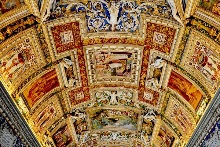 Vatican Museums and Sistine Chapel Skip-the-Line Entry Tickets