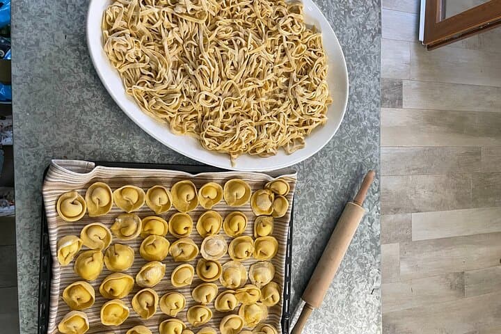 Cooking Class on a Family Farm in Chianti with Lunch
