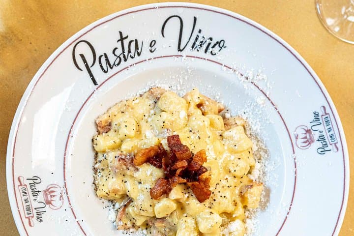 Come Na Vorta Pasta Tiramisu Cooking Class with Wine from Rome