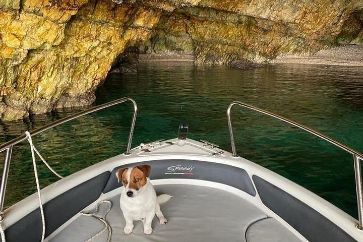 Private 2-Hour Tour from Monopoli to the Polignano Caves with Prosecco