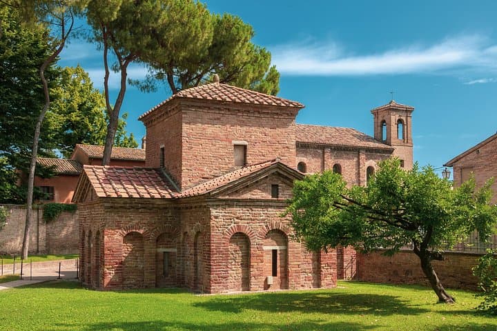 Florence to Ravenna Private One-Way Customized Transfer Service