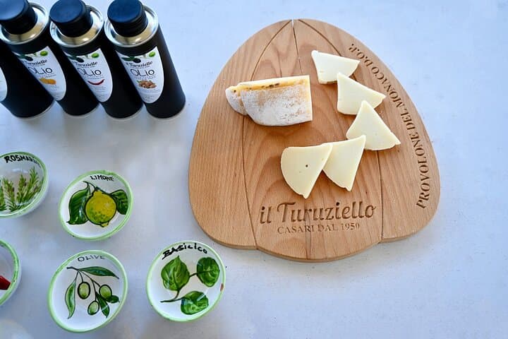 Sorrento Tour: Lemon Garden, Mozzarella show with Ape Ride