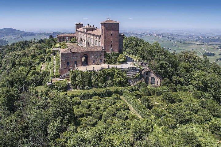 Milan Wine Escape: Wine Tasting Historic Villages & Lunch