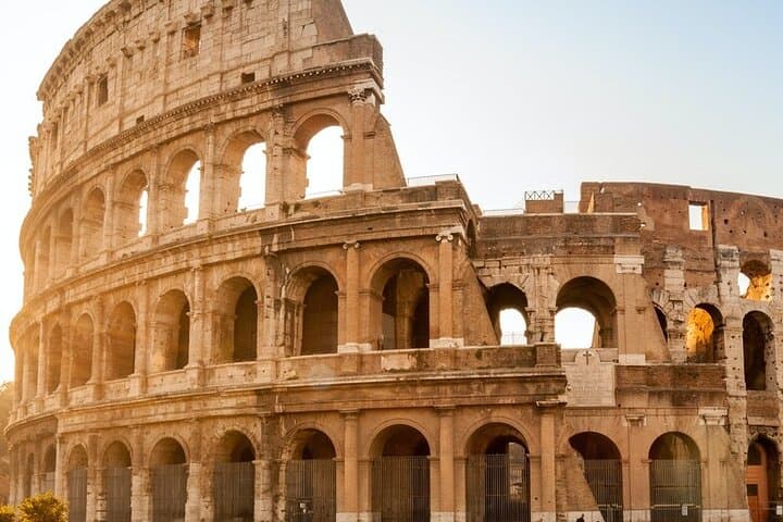 Street Food walking tour in Rome : Eat like a real local