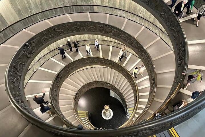 Vatican Museums & Sistine Chapel Tour with St. Peter's Basilica