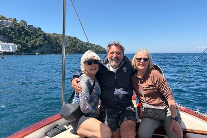 Sorrento Coast Cruise with Limoncello Tasting