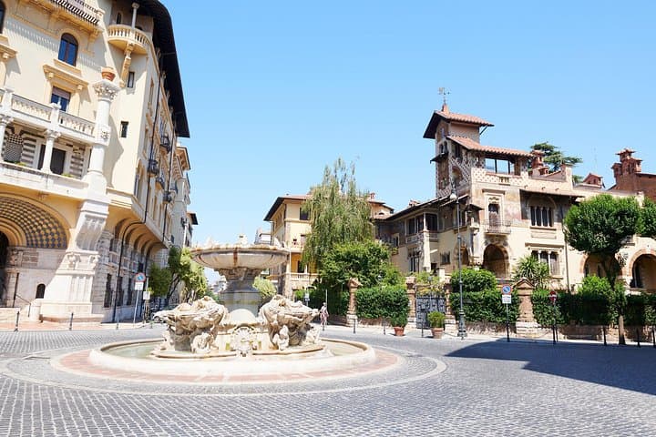 Rome: Villa Torlonia and Coppedé | Art Nouveau Private Tour