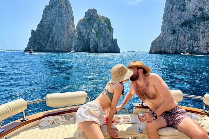 Capri Island Private Boat Tour from Sorrento