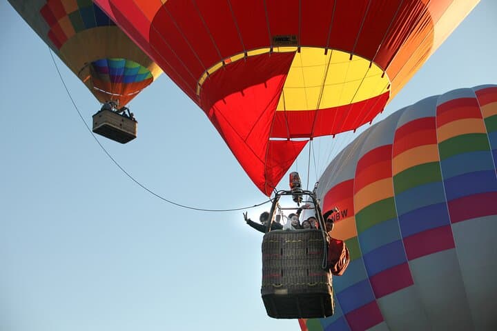 Float gently above the hills for unforgettable aerial views.