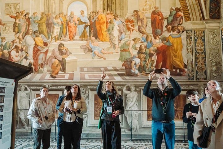 Exclusive Vatican: Empty Sistine Chapel Morning or Evening Tour