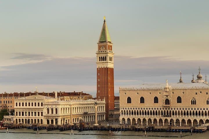 Venice Doge's Palace and Bridge of Sighs Guided Tour