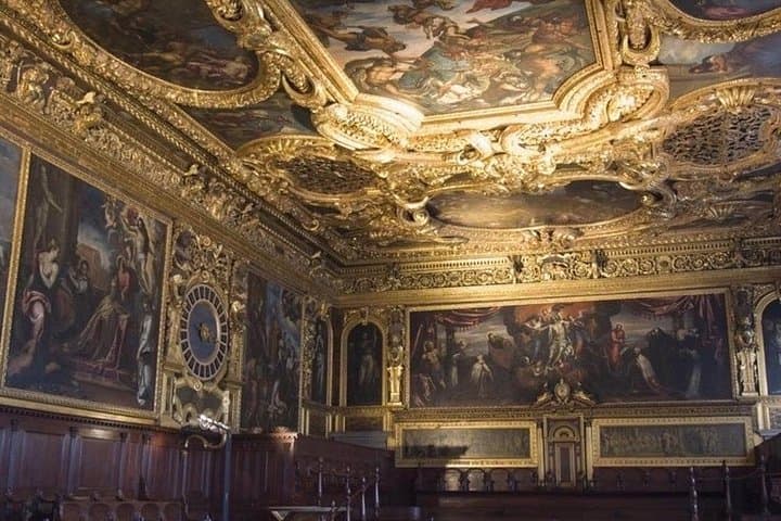 Venice Doge's Palace and Bridge of Sighs Guided Tour