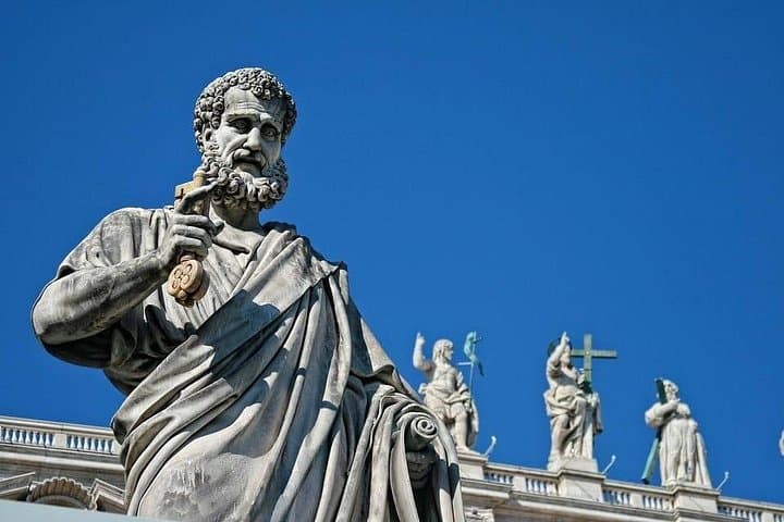 St. Peter’s Guided Tour with Optional Dome Climb in Roma