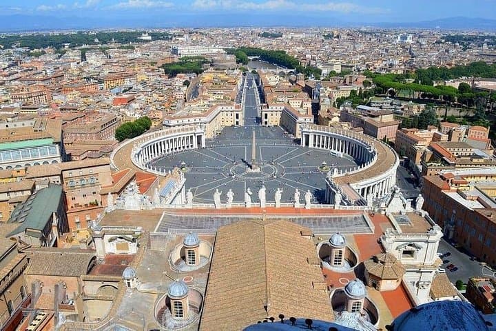 St. Peter’s Guided Tour with Optional Dome Climb in Roma