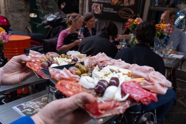Naples Street Food & Market Tour for Foodies (All-Inclusive!)