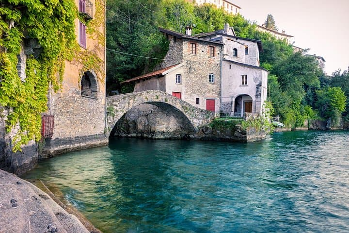 Lago di Como : Noleggio barca senza patente da 1H a 6H