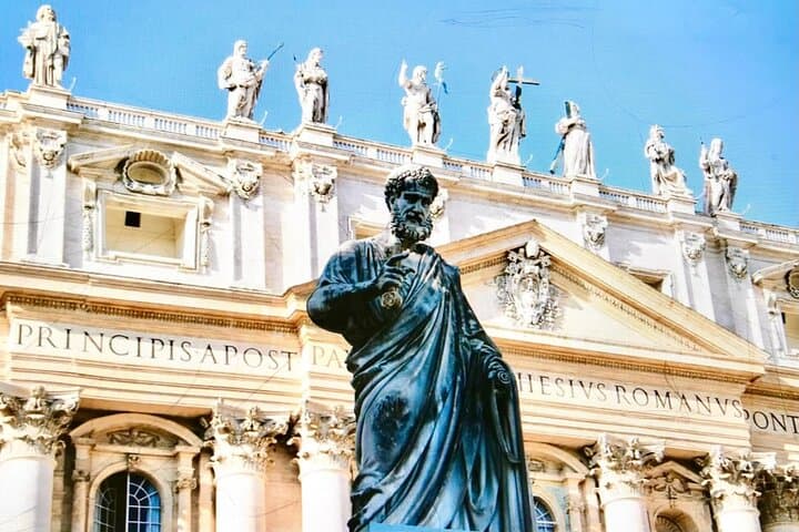 Guided Tour Sistine Chapel & Vatican Museums Skip the Line entry