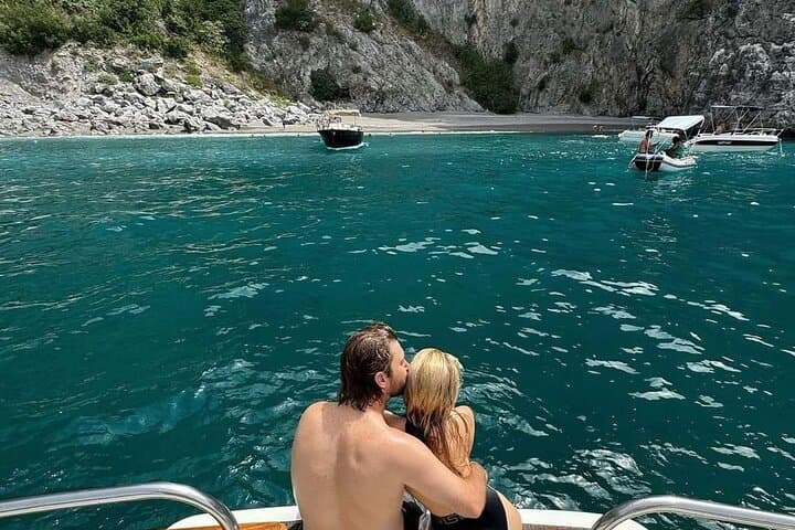 Boat tour along the Amalfi Coast
