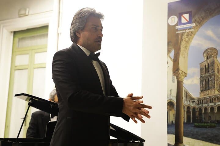 'O SOLE MIO - Neapolitan Songs and Opera