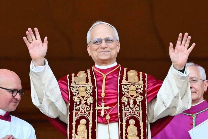 Vatican City: Papal Audience with Hosted Entry
