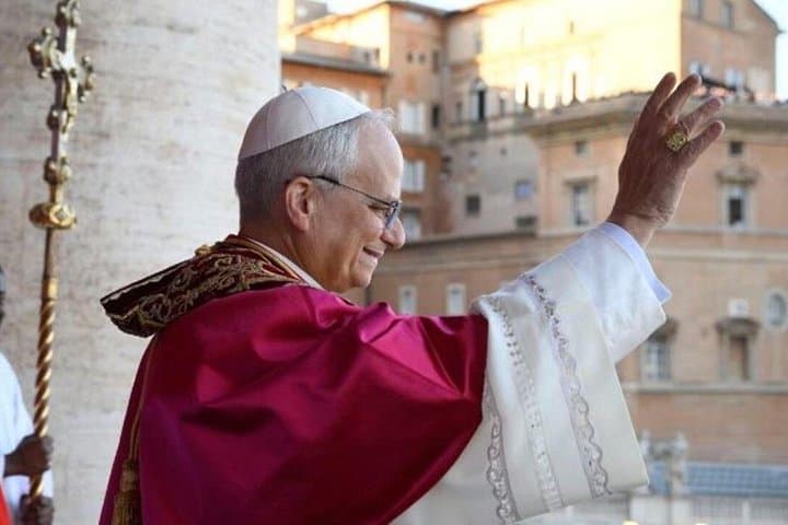 Vatican City: Papal Audience with Hosted Entry