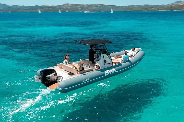 Boat trip in Villasimius: Route to Punta Molentis