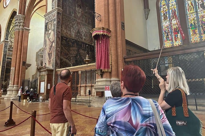 Best of Bologna Private Guided City Tour of Must-see Sites