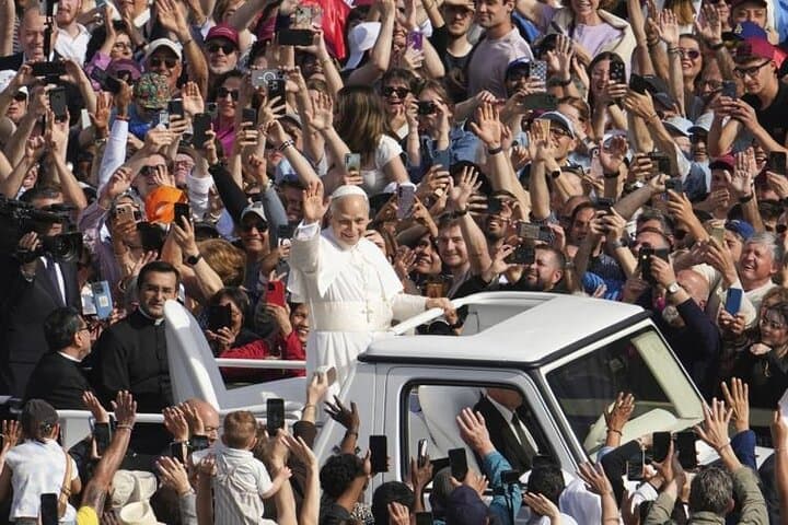 Papal Audience Experience with Pope Leo XIV