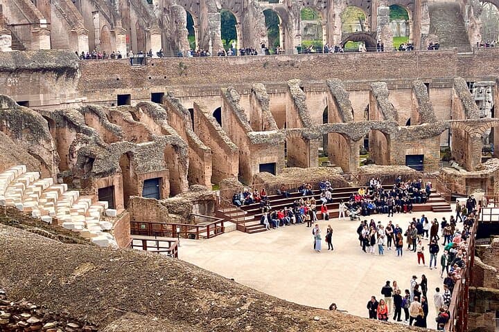 Rome by Golf Cart Private Tour and Colosseum Ticket & Audio Guide