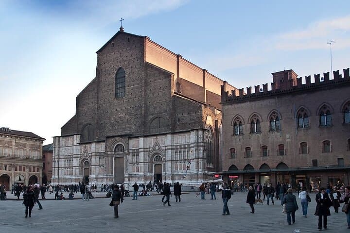 Bologna Self Guided Audio Experience