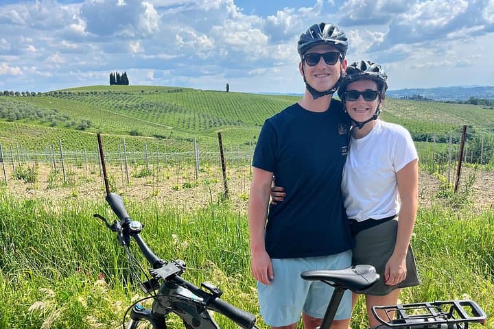 Florence: Private E-Bike Tour Chianti Wine,Lunch & Hotel Pick-Up