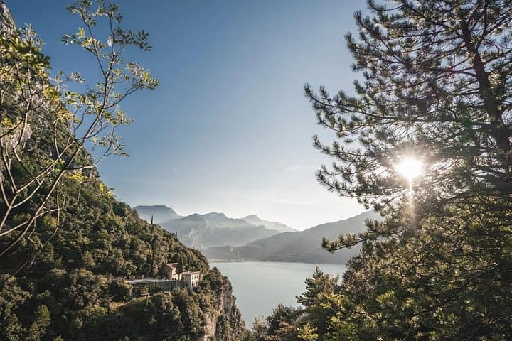 E-bike tour : From Riva Del Garda to Punta Larici under the stars