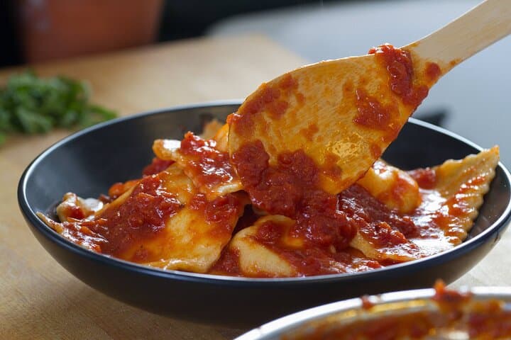 Tuscan Cooking in Lucca’s Historic Center (4-Course Meal)