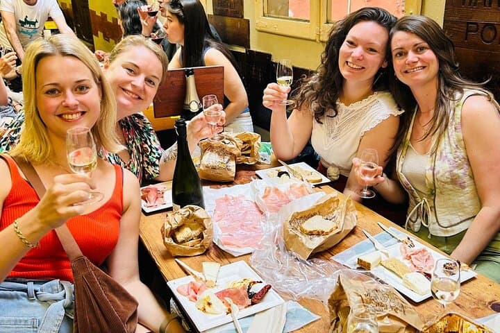 Happy guests at Osteria