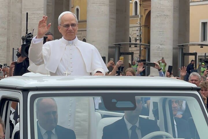 Papal Audience in Rome Private Tour with Pope Leo XIV in Rome