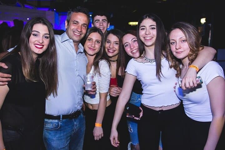 Bologna Pub Crawl to meet people