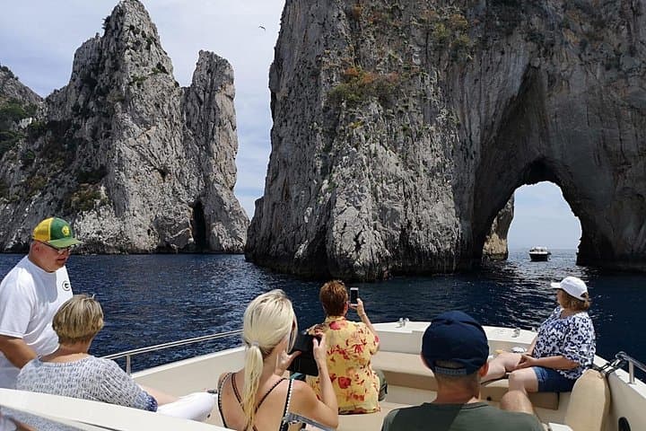 Capri Boat Tour from Naples – Small Group, Swim & Relax