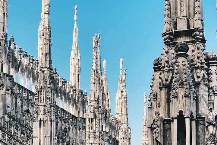 Duomo di Milano rooftop spires