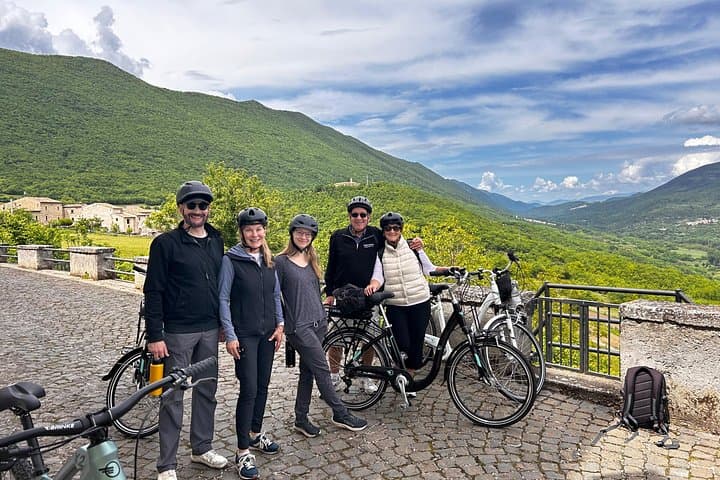 E-bike between towers and medieval villages at the foot of Sirente Abruzzo