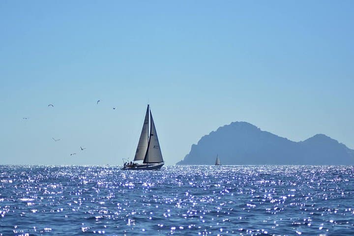 Private sailing trip along Capri and the Sorrento Coast