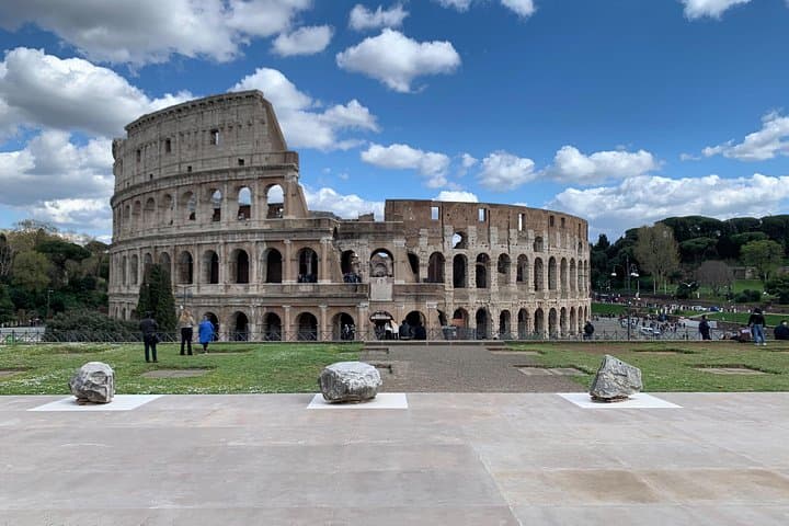 Colosseum Arena Tour with Palatine Hill & Roman Forum Access