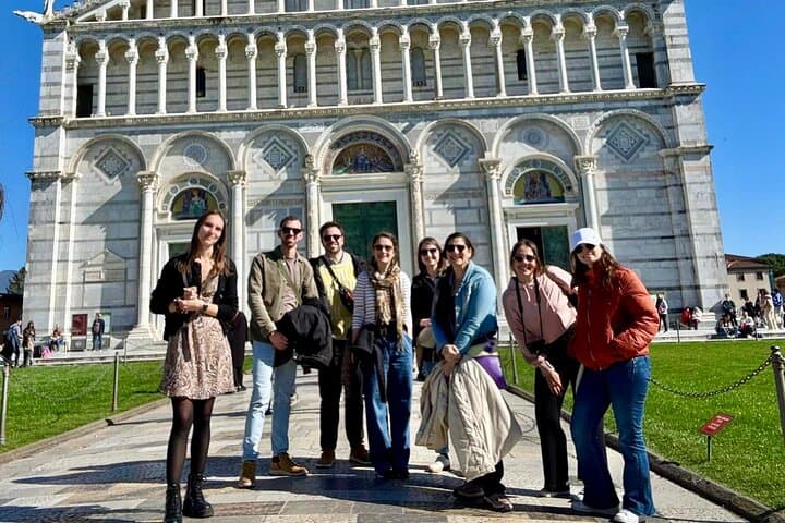 Guided Walking Tour in Pisa