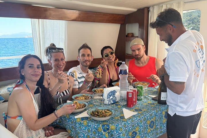 Full-day catamaran tour in Palermo: boat experience with lunch