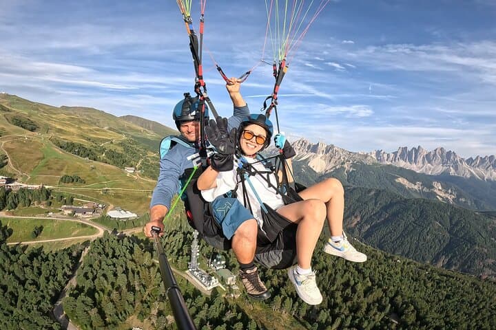 Paragliding adventure Plose/Brixen Dolomites for nature lovers