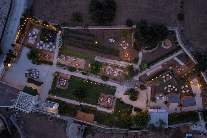 Compose your dish in a magical garden in the center of Ostuni