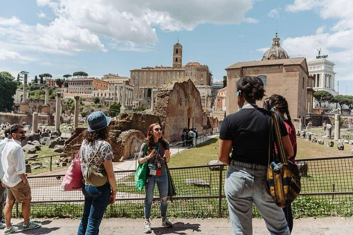 Rome Colosseum Guided Tour with Roman Forum & Palatine Hill