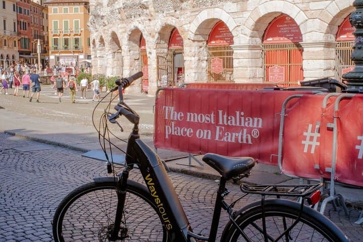 Verona e-bike tour: city center and panoramic views