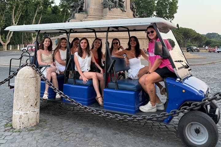 Rome Golf Cart Tour with Professional Photographer