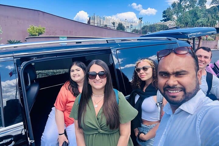 Happy guests starting their private tour from Messina port