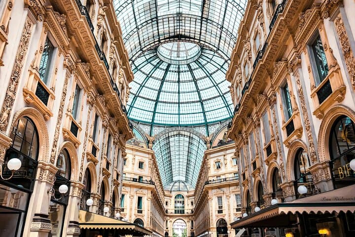 The Empire and Art Tour of Milan with Self Guided Mobile App